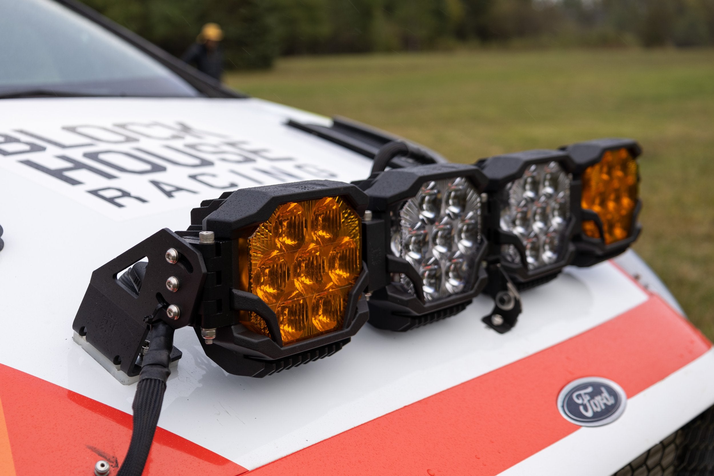 Triple-Row BangerBar: (4 Pod / 29") (HXB Power - White/Yellow)