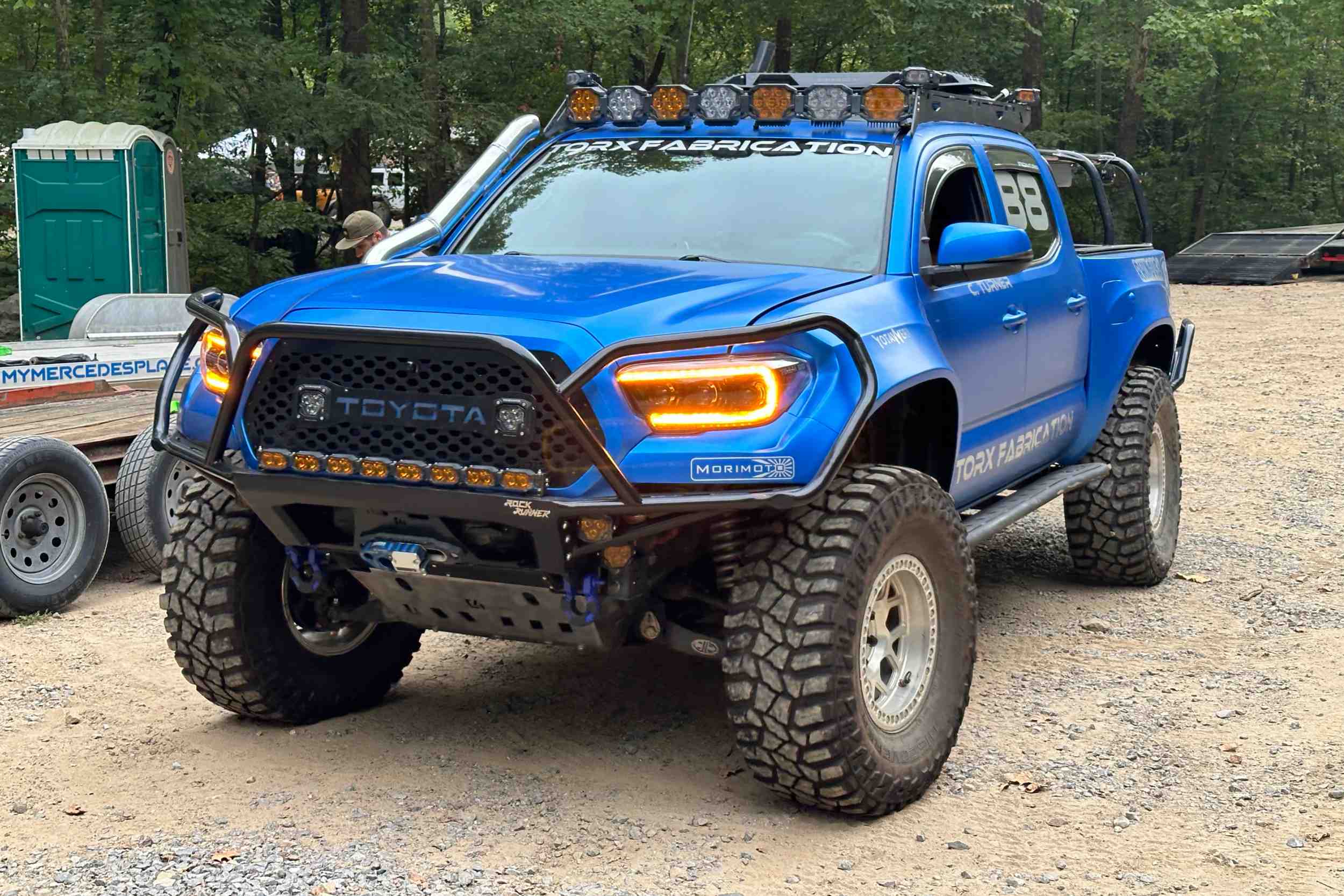 Triple-Row BangerBar: (7 Pod / 50.5") (HXB Power - White/Yellow)