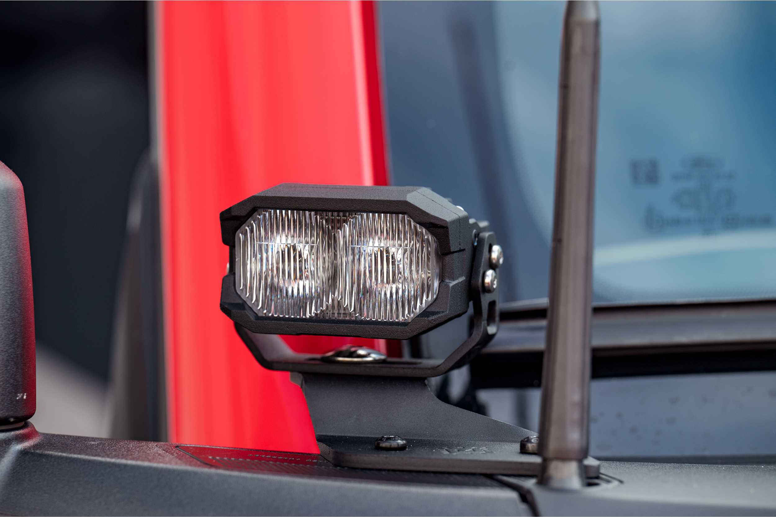 Morimoto 2Banger Ditch Light Kit: 21+ F150 (HXB White Combo Beam)