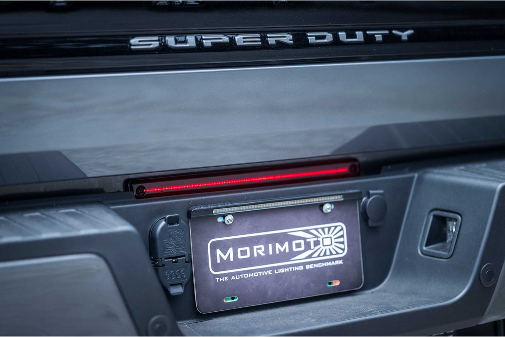 XB LED Center Marker Light: Super Duty DRW (17+)