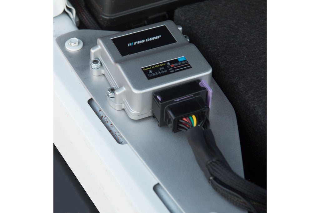 Pro Comp SS6 Universal Upfitter Switch Panel: Universal
