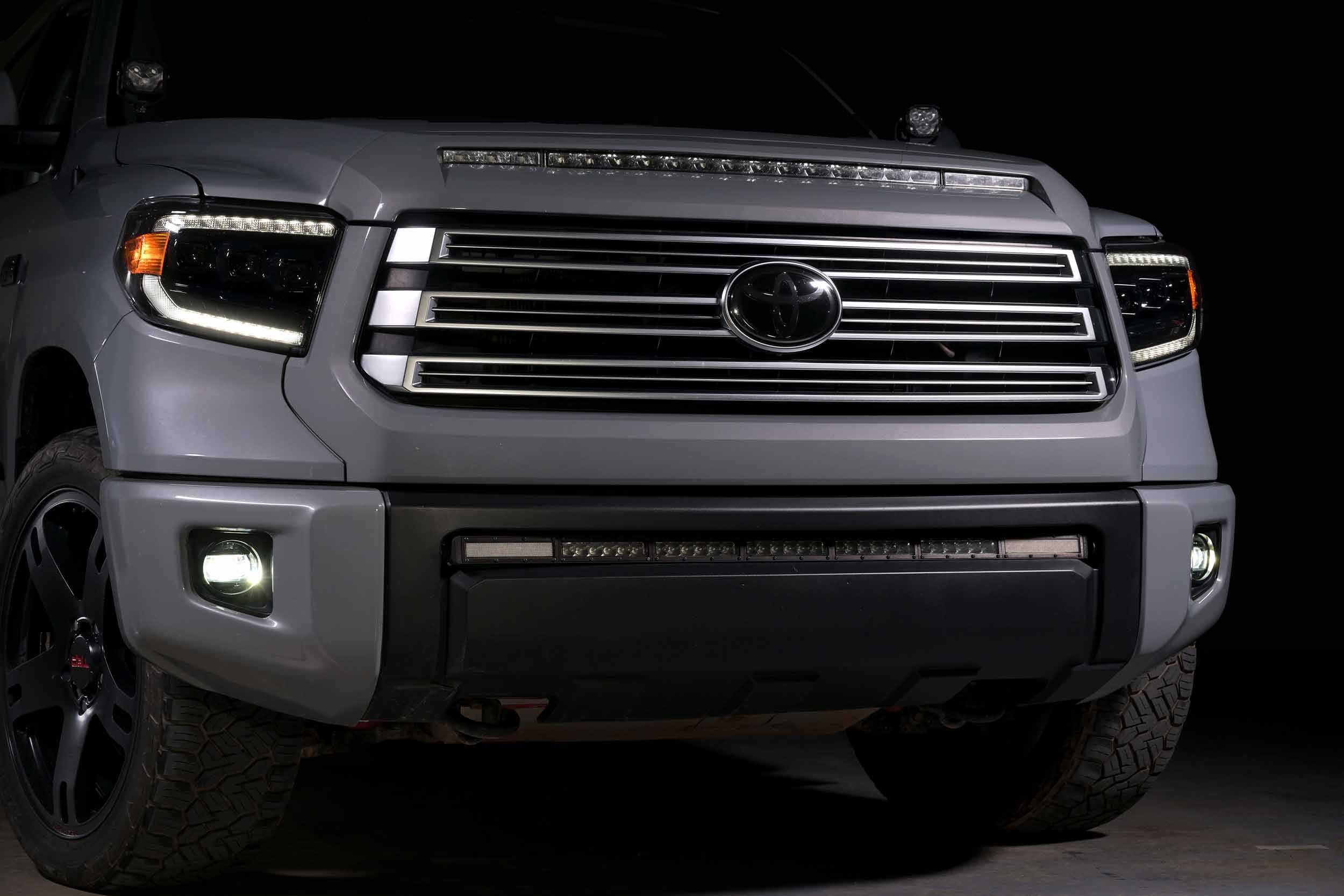 XB Evo Fog Lights: Type T (White / Set)