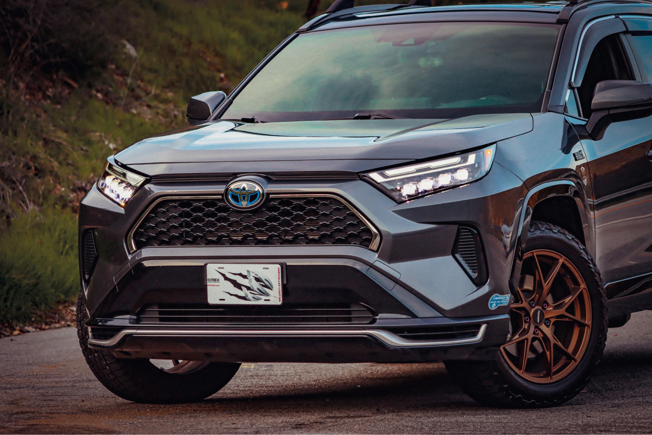 ARex Nova LED Headlights: Toyota Rav4 High Trim (19-23) - Alpha-Black (Set)
