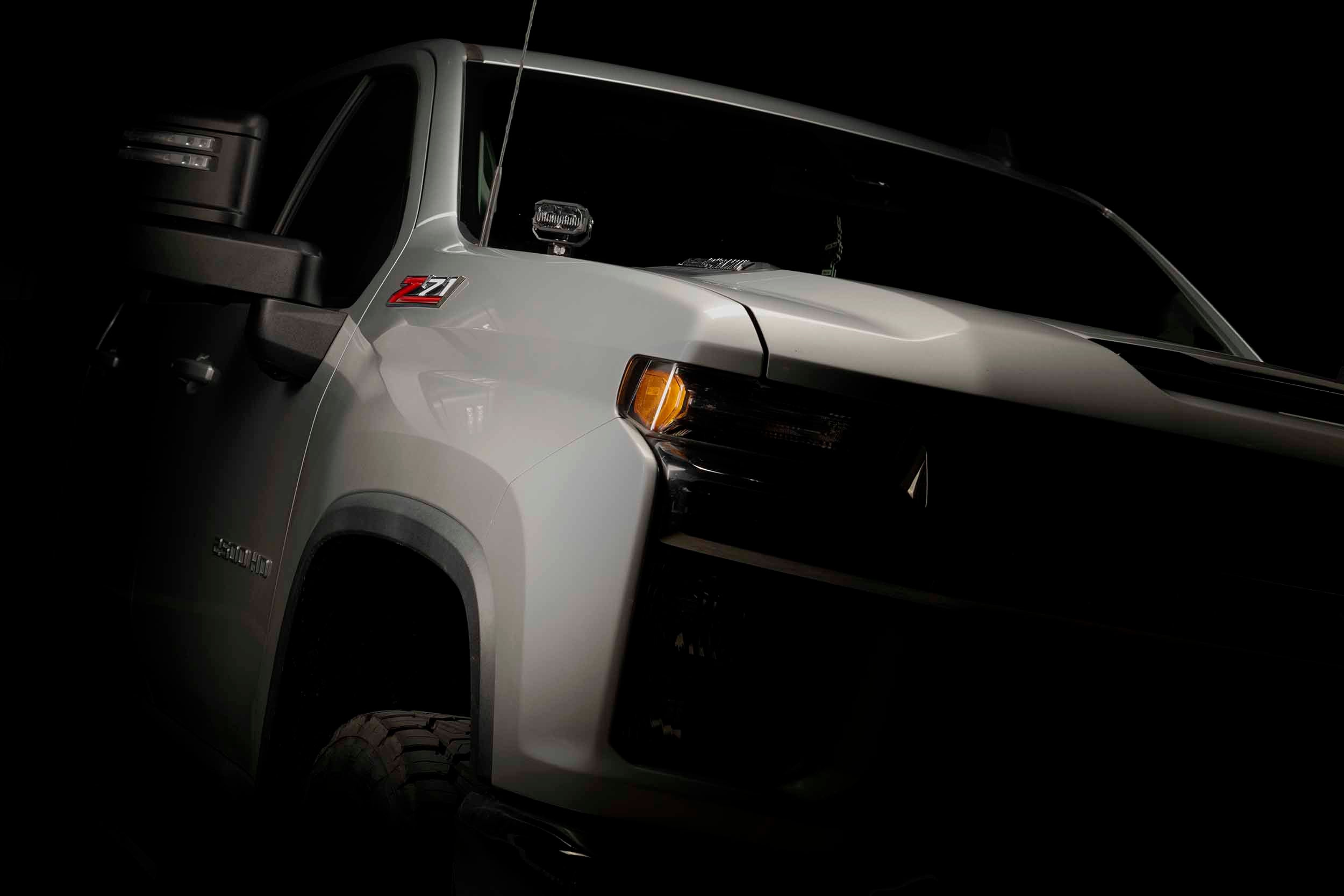 Morimoto 2Banger Ditch Light Kit: 20-24 Silverado HD (HXB Yellow Combo Beam)