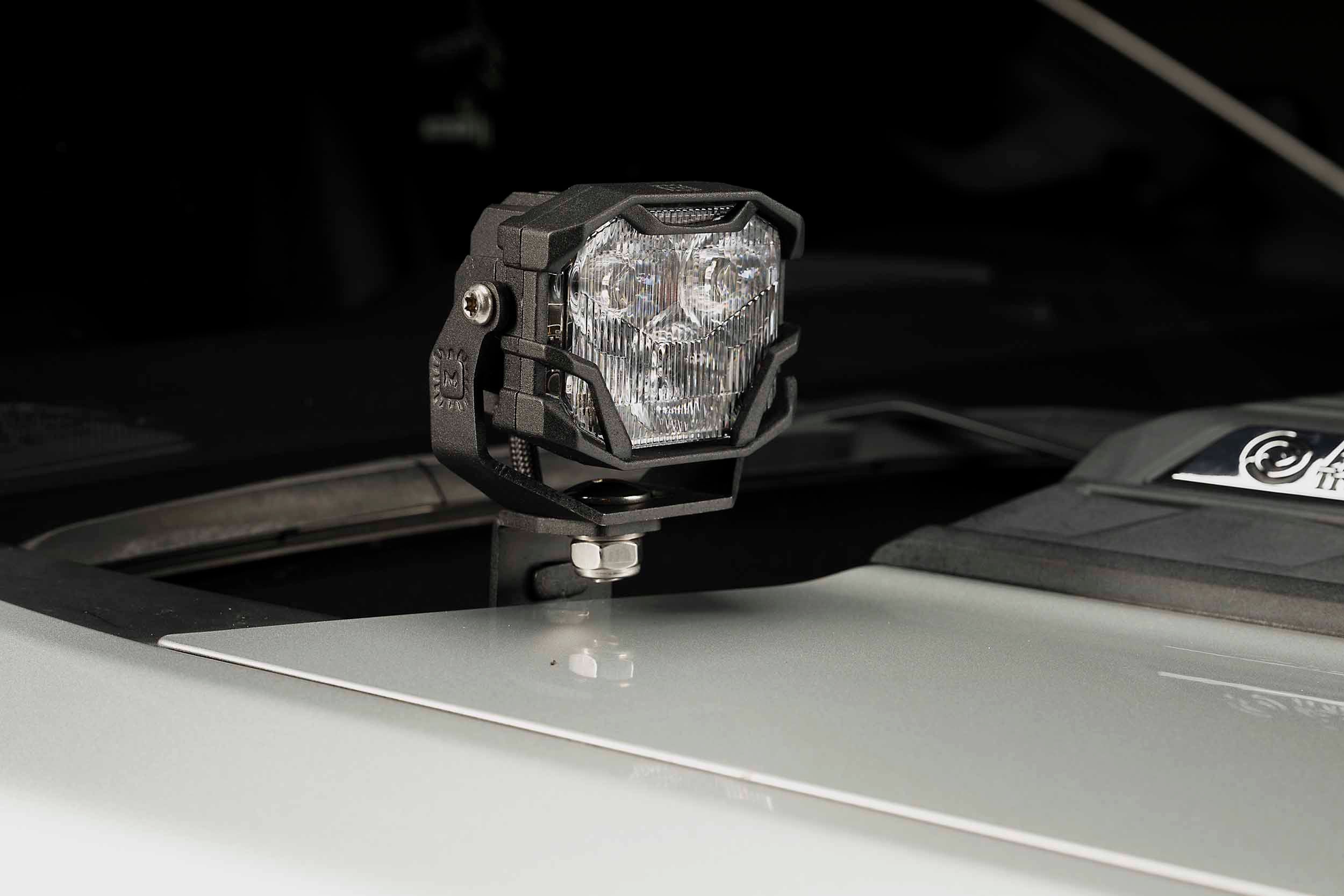 Morimoto 4Banger Ditch Light Kit: 20-24 Silverado HD (NCS Yellow Spot Beam)