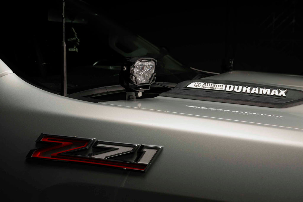 Morimoto 4Banger Ditch Light Kit: 20-24 Silverado HD (NCS Yellow Combo Beam)