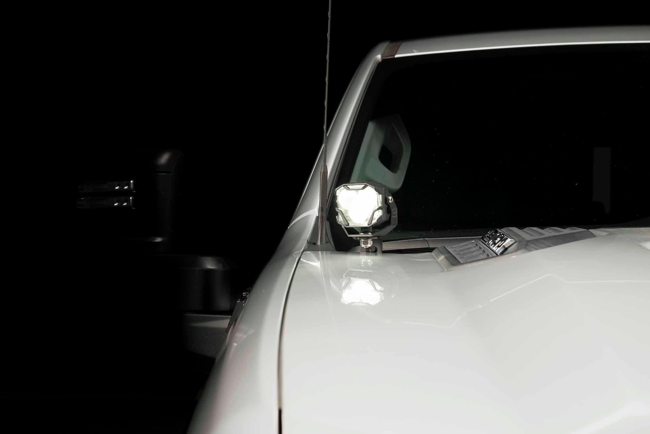 Morimoto 4Banger Ditch Light Kit: 20-24 Silverado HD (NCS White Spot Beam)