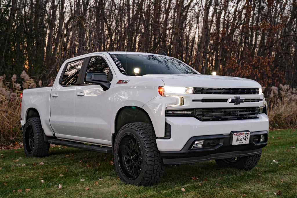 Morimoto 4Banger Ditch Light Kit: 19-24 Silverado 1500 (NCS Yellow Combo Beam)