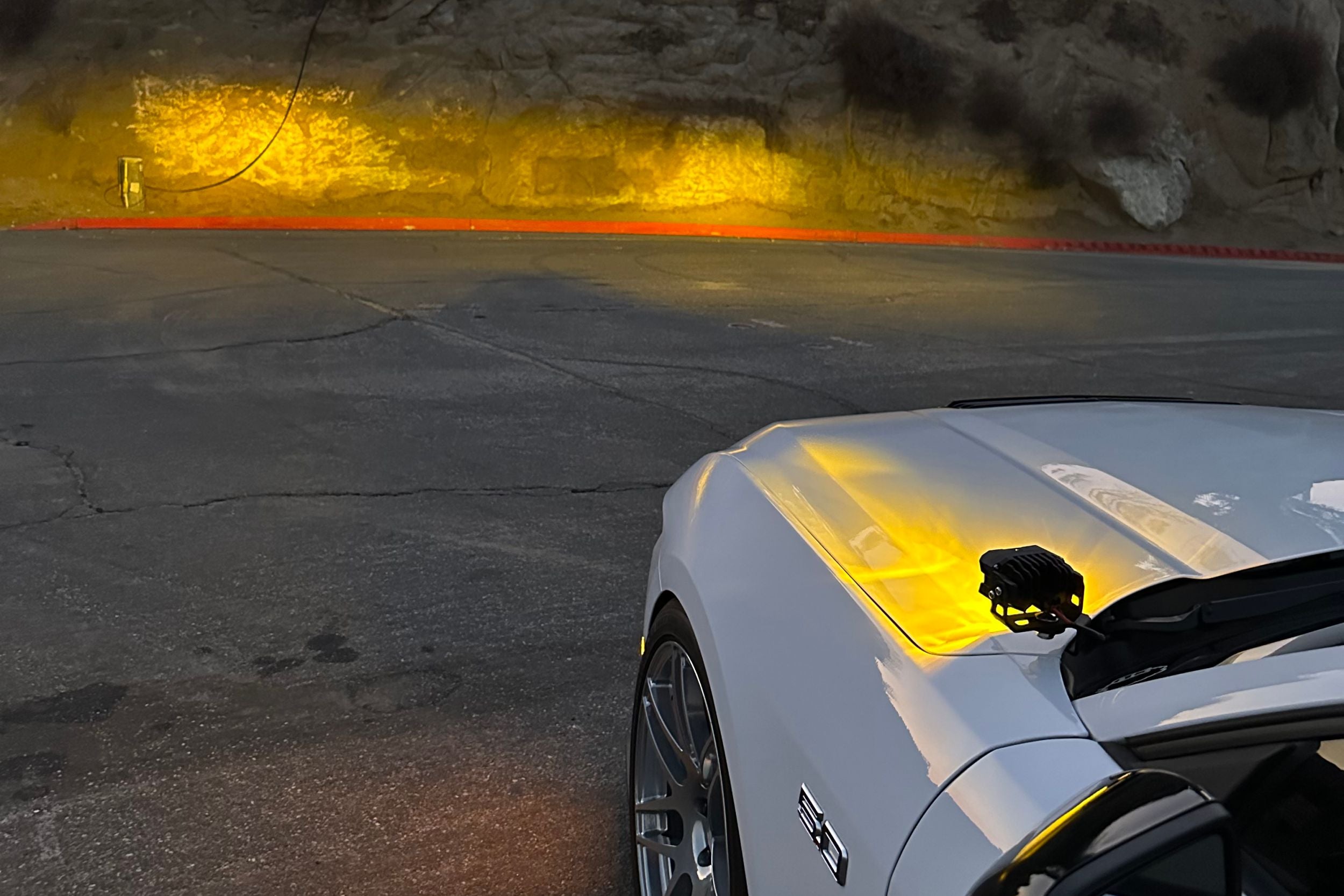 Morimoto 2Banger Ditch Light Kit: 24-26 Ford Mustang (HXB Yellow SAE Wide Beam)
