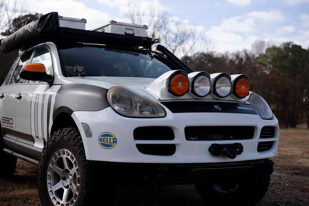 Morimoto 4Banger Ditch Light Kit: 03-10 Cayenne (HXB White SAE Wide Beam)