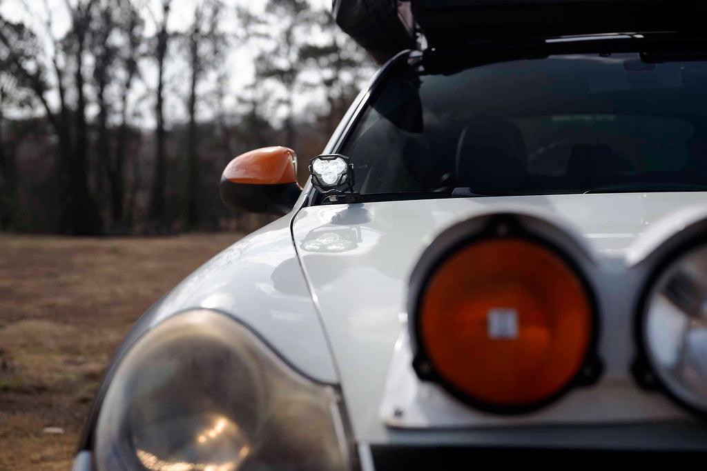 Morimoto 4Banger Ditch Light Kit: 03-10 Cayenne (HXB White SAE Wide Beam)