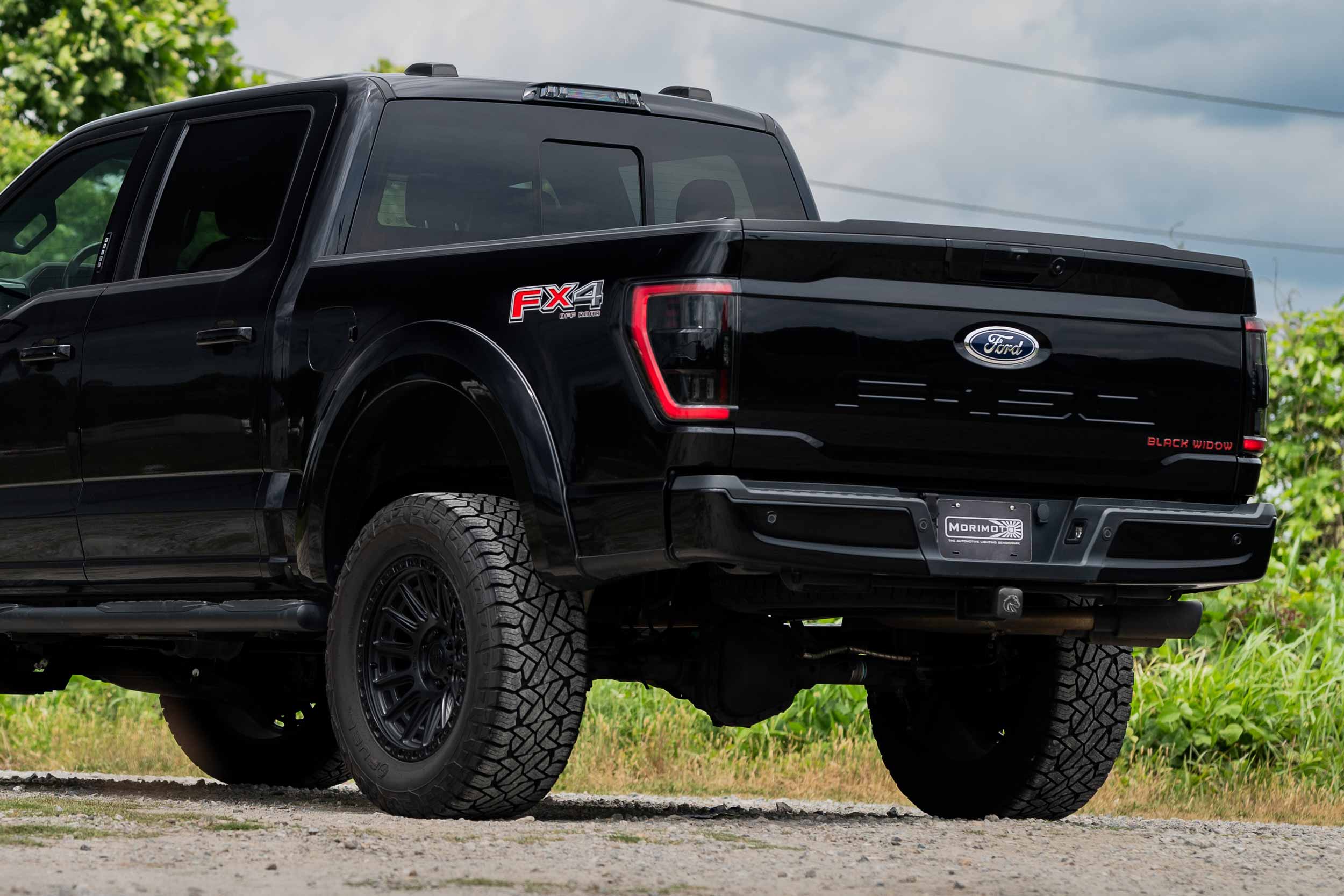 21-23 Ford F-150 White DRL Heads and Smoked Tails