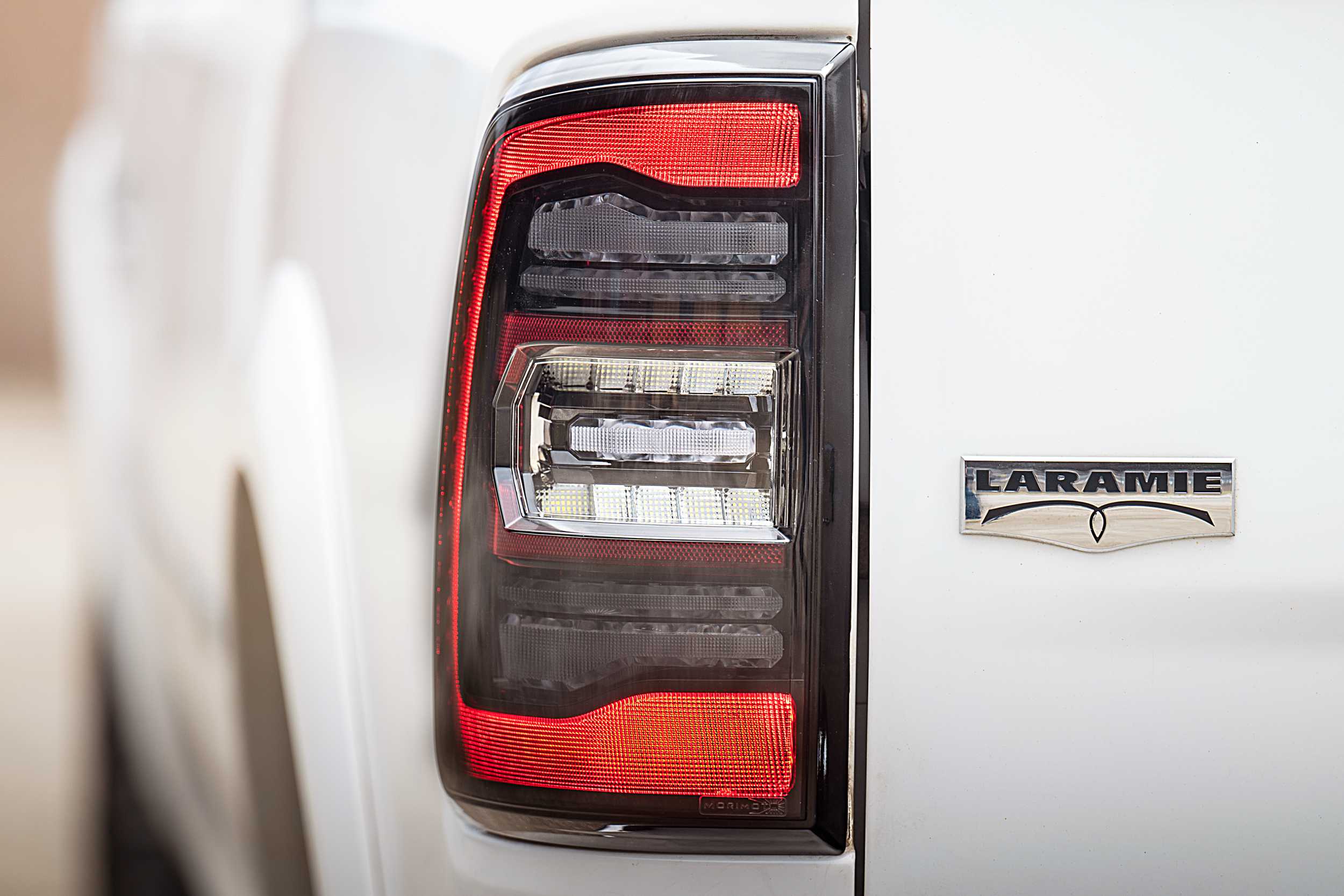 09-14 Dodge Ram White DRL Heads and Smoked Tails