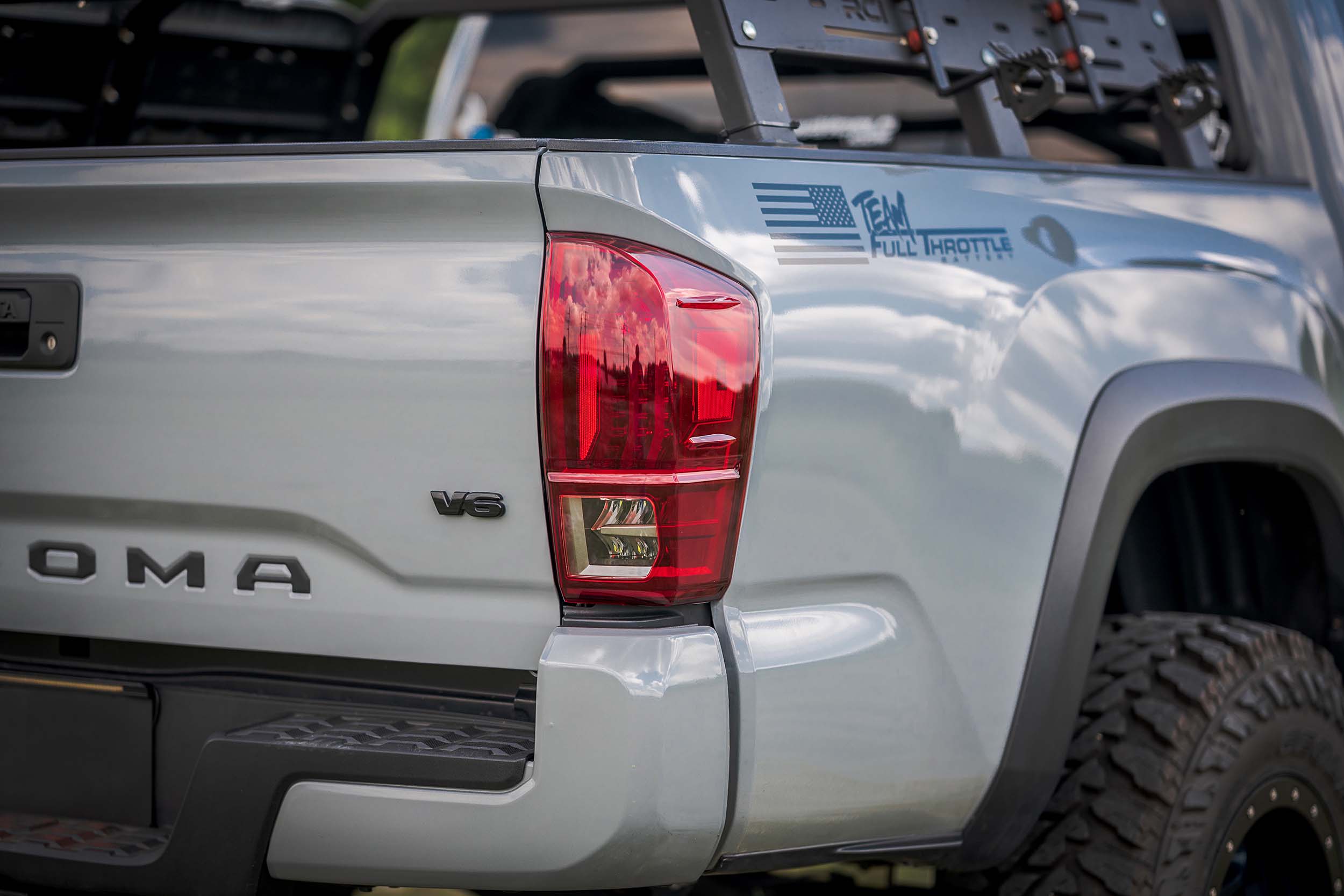 16-23 Tacoma Evo Hybrid Heads and Red Tails