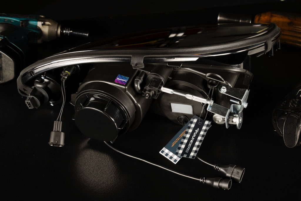 Founders Headlights: Ferrari 360 (RHD/Carbon Fiber)