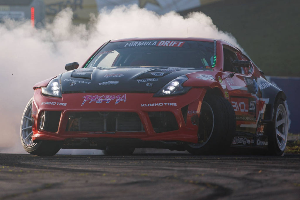 09-21 Nissan 370Z Heads and Tails