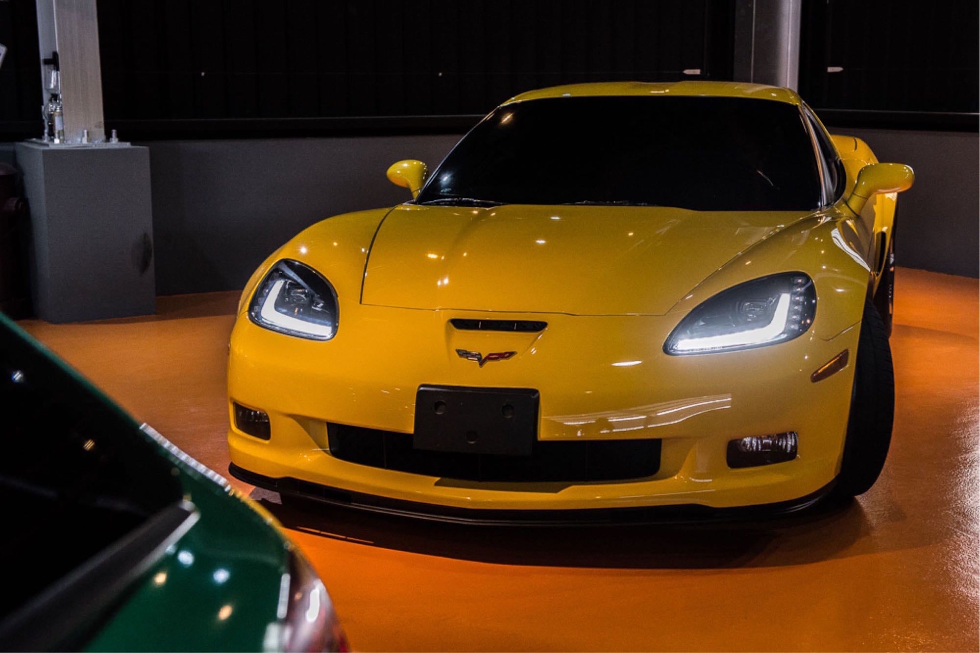 05-13 Corvette C6 Gen 1 Heads and Smoked Tails