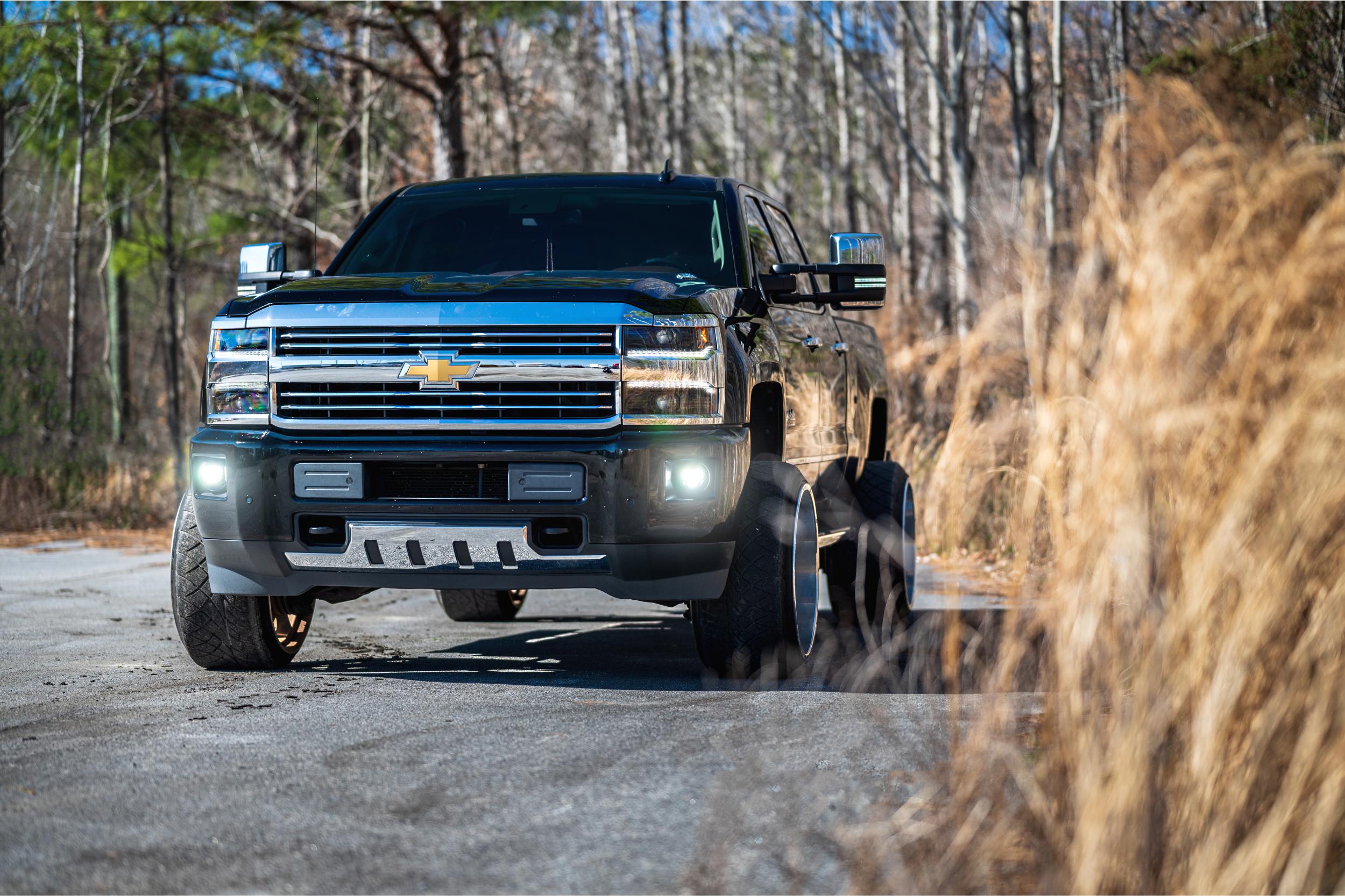 15-19 Silverado HD Heads Chrome Bezel and Smoked Tails OE LED Tails