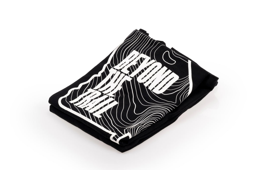 Shirt: Morimoto Black/White (Beyond the Trail / XL)