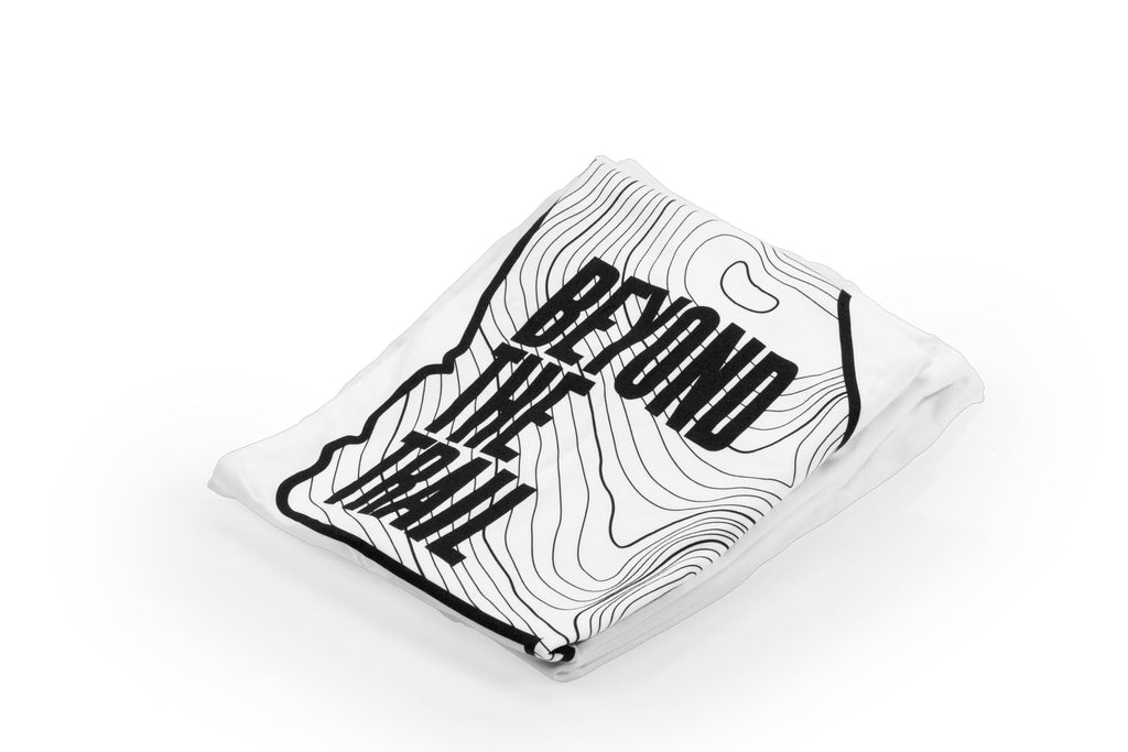 Shirt: Morimoto White/Black (Beyond the Trail / S)