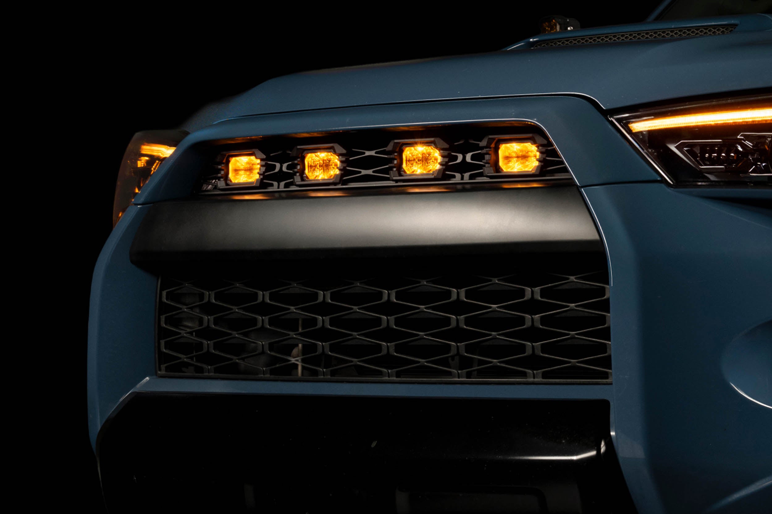 XBG LED Grille: 14-24 Toyota 4Runner