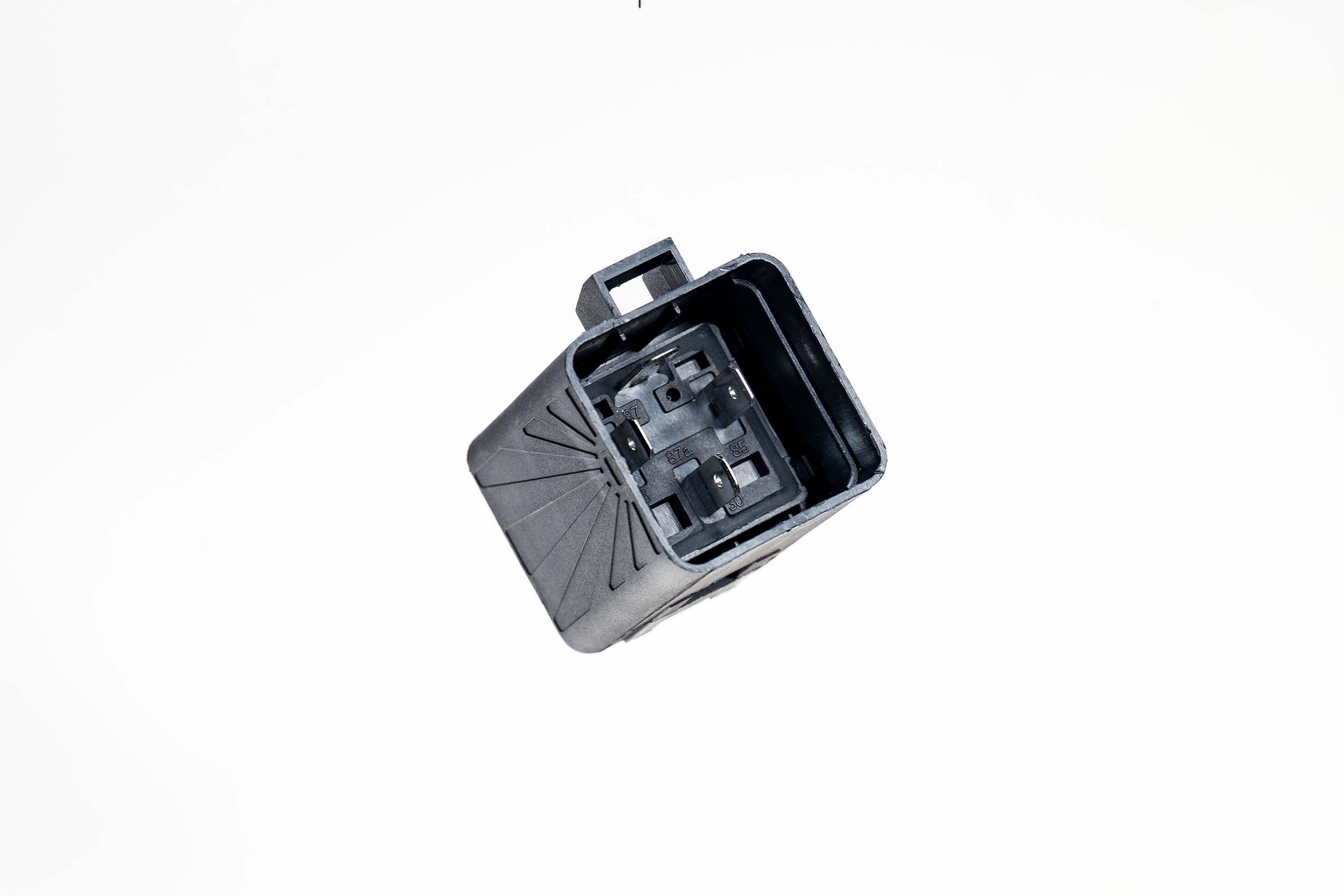 Relay: Weatherpack Cube