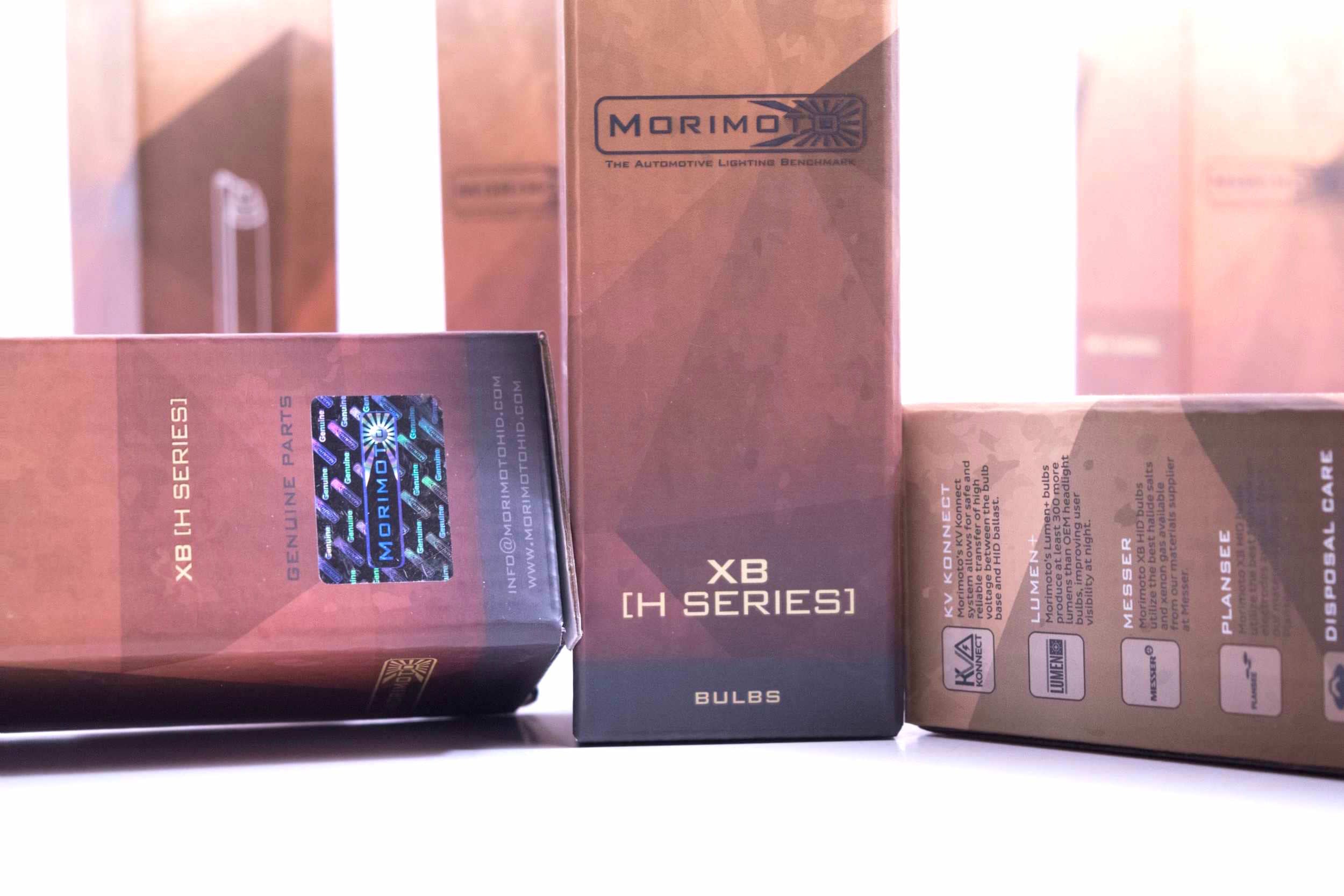9006: XB 8000K HID Bulbs (Pair)