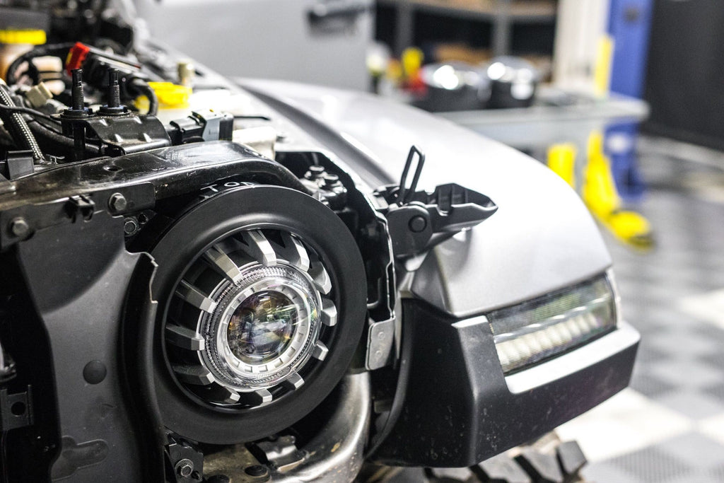 7in Headlight Adapters: Jeep JL / JT (Set)