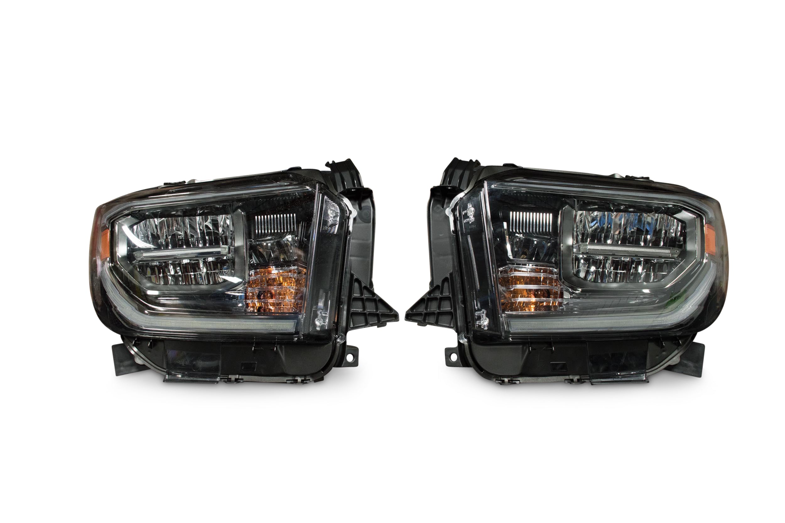 Toyota Tundra (18+): OEM LED Headlights (Black; Set)