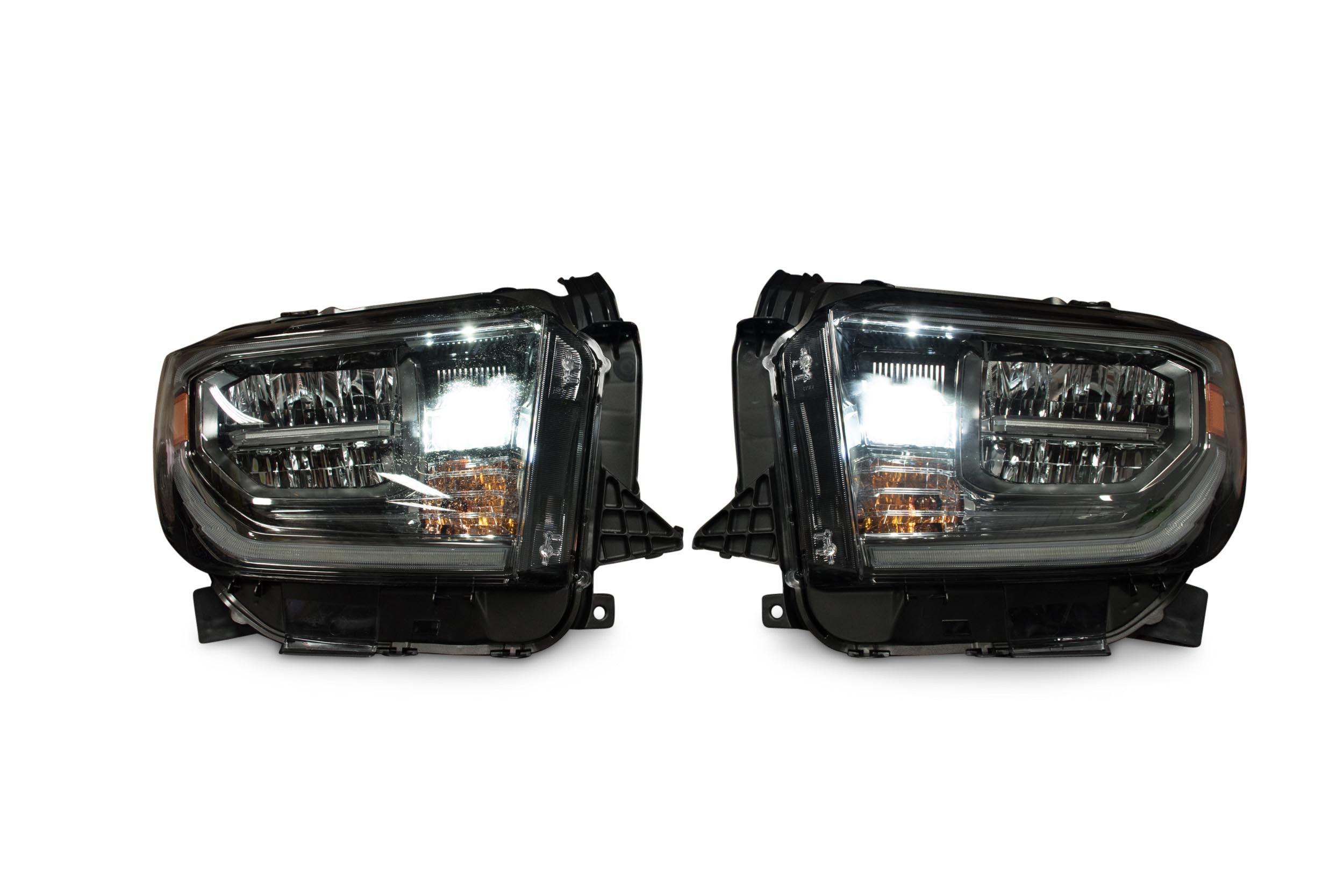 Toyota Tundra (18+): OEM LED Headlights (Black; Set)