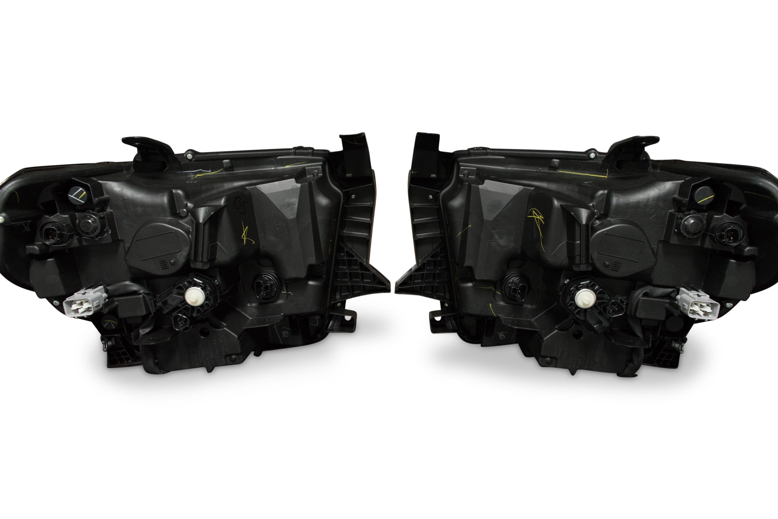 Toyota Tundra (18+): OEM LED Headlights (Black; Set)