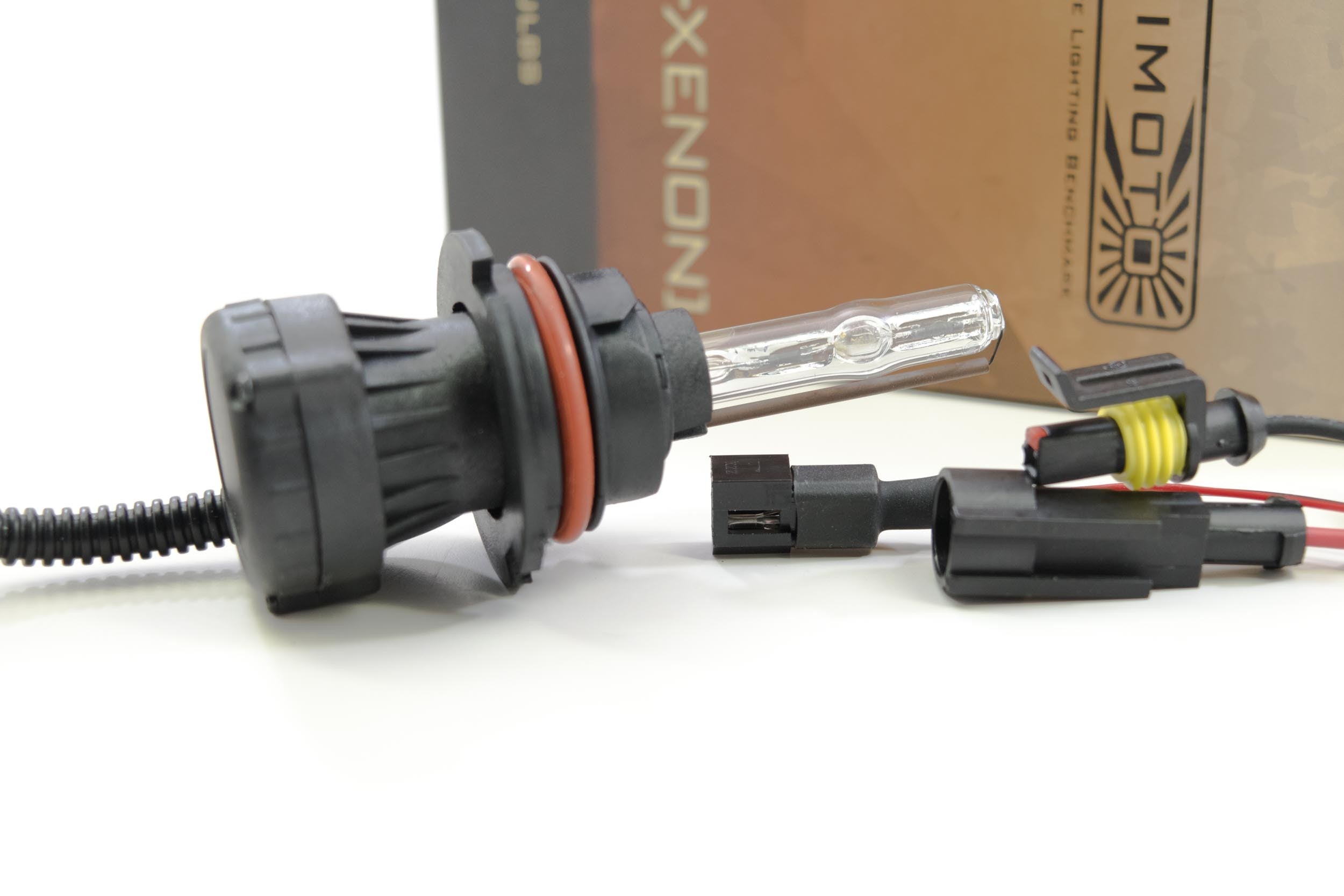 9004/9007 Bi-Xenon: XB 6000K HID Bulbs (Pair)