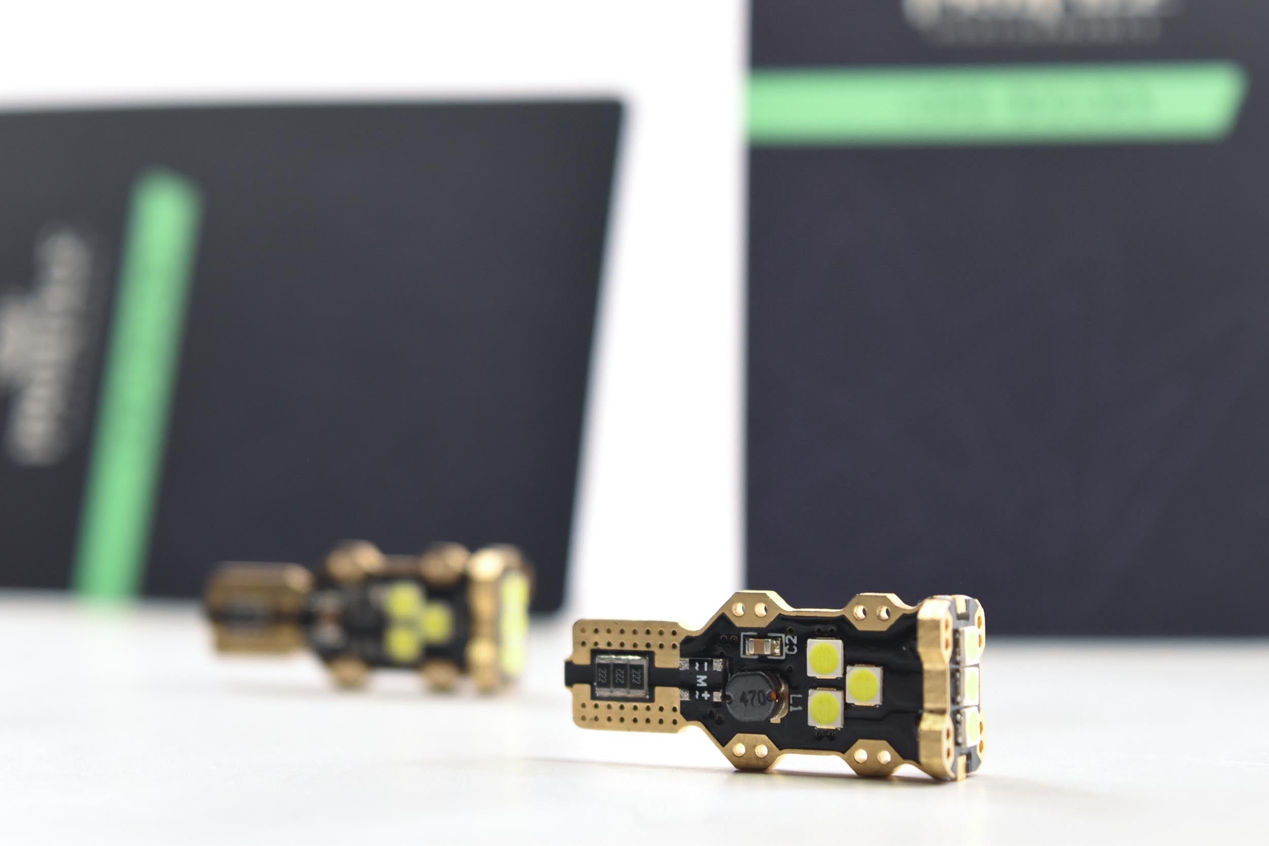 921/T15: Profile Crown 1.0 (Gold)