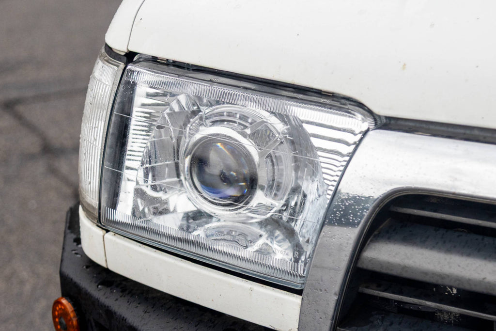 Panamera 2.0 Projector Shroud (White/Amber LED Switchback)