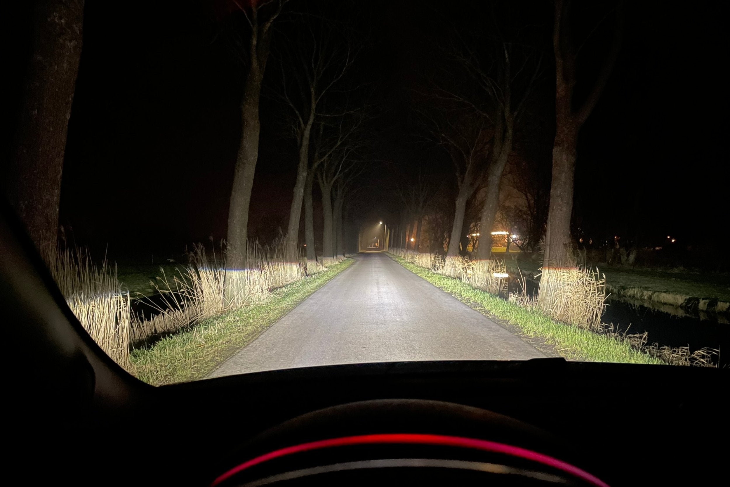 Bi-LED: M LED 2.0 (RHD)