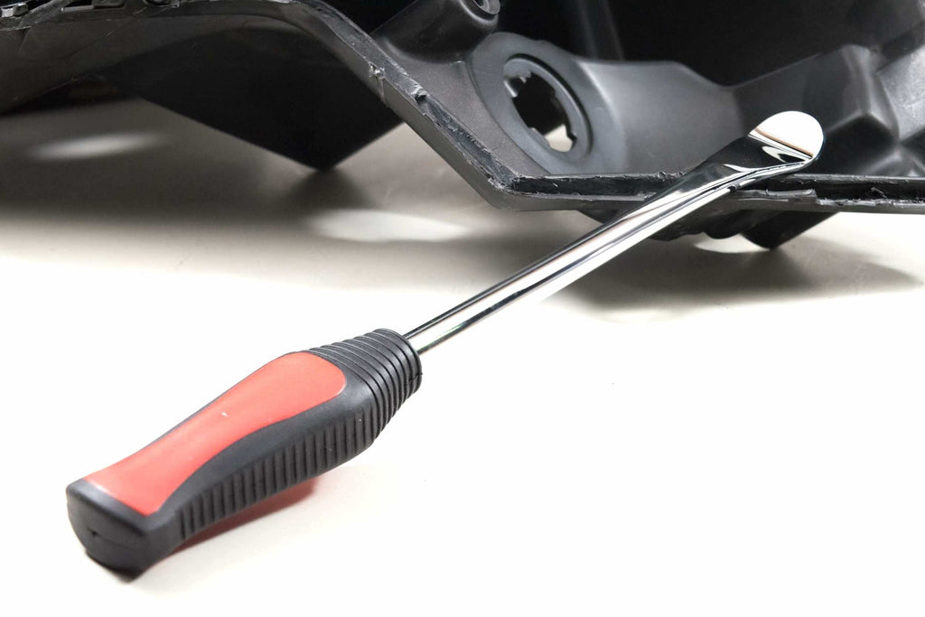 Pry Tool: Flat Pry Bar