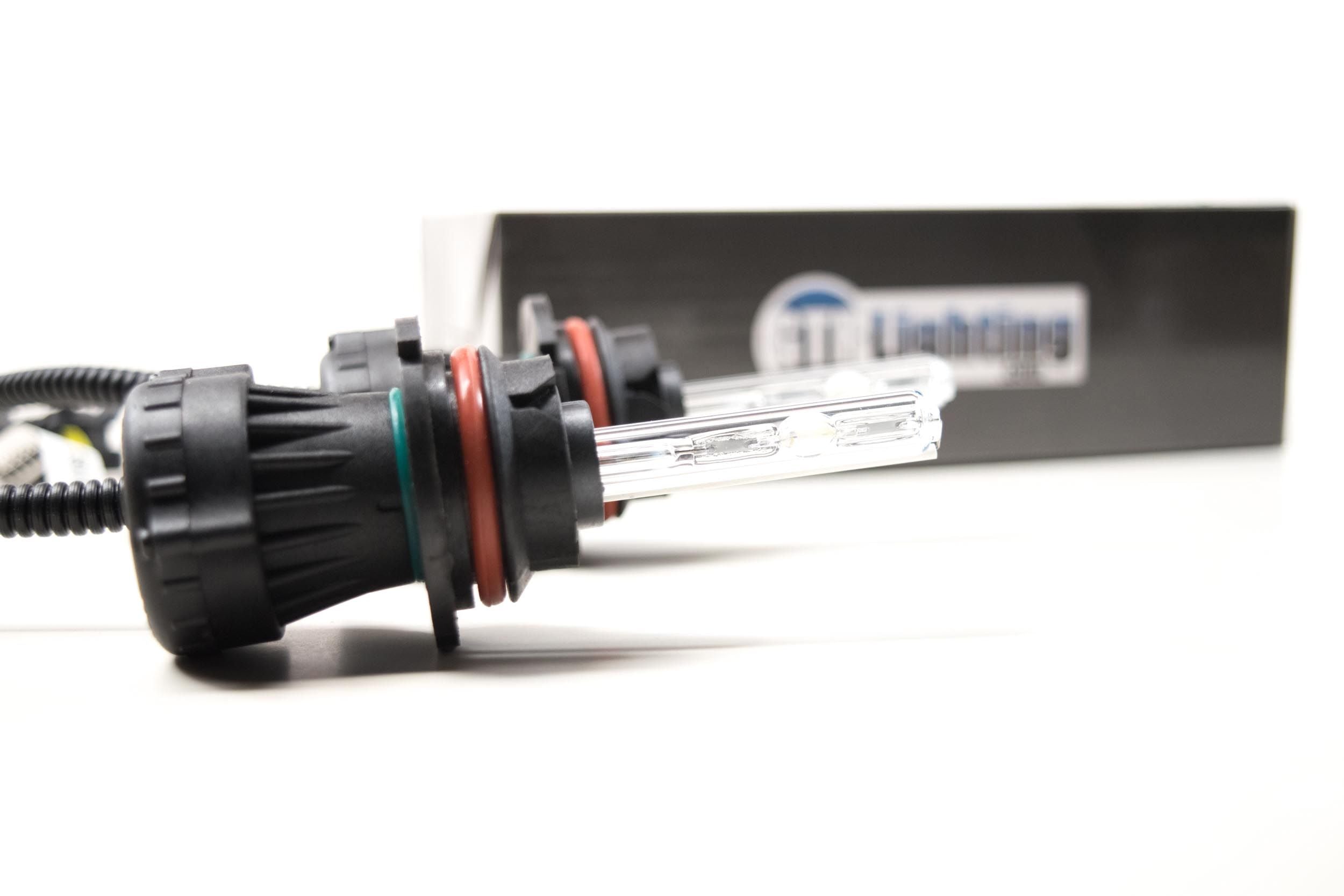 9004/9007 Bi-Xenon: GTR 4300K HID Bulbs (Pair)