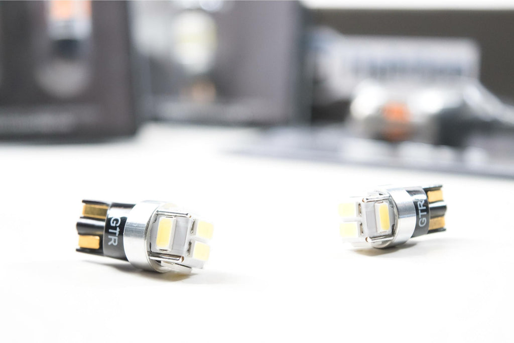 T10/194: GTR 6-Chip Canbus LED (Red / Pair)