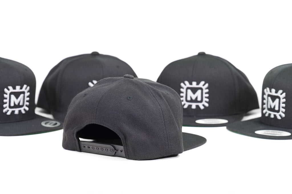Hat: (Black / Snap Back)