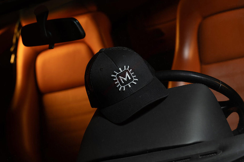 Hat: (Black / Snap Back)