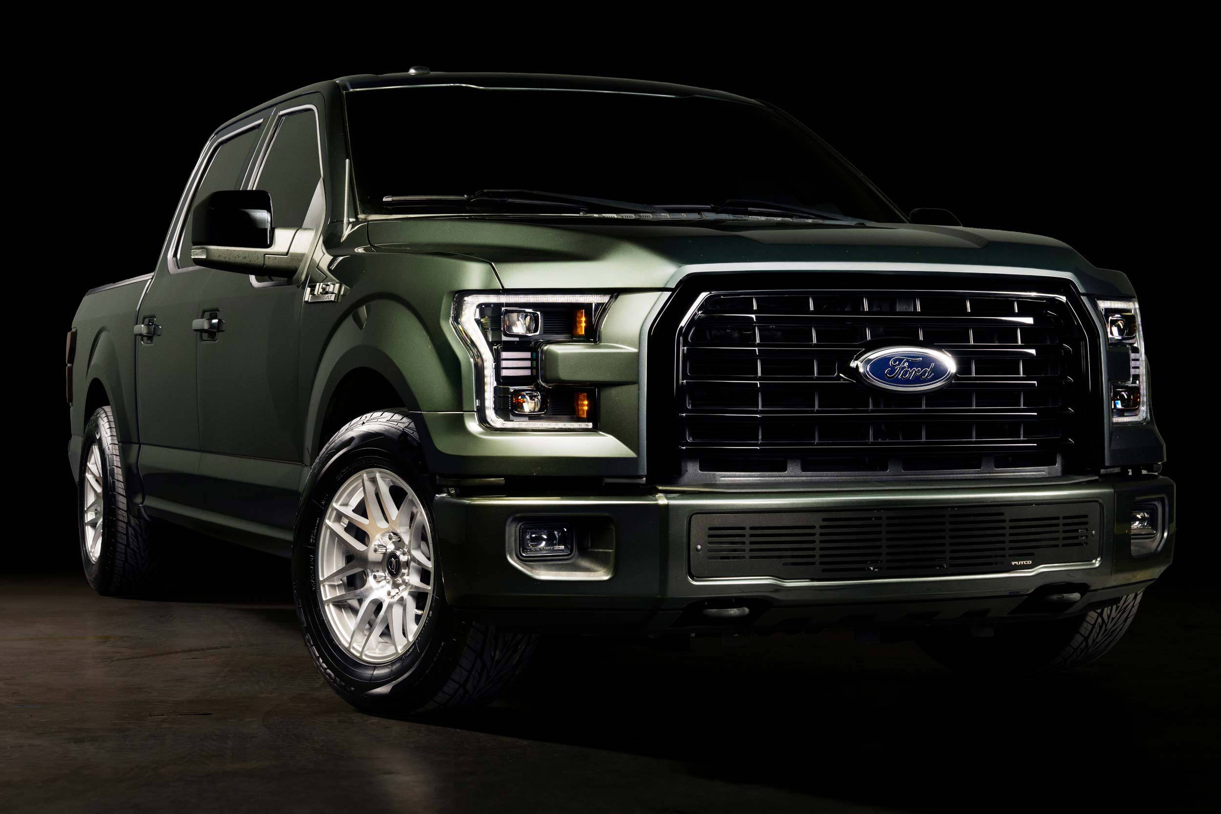 XB Hybrid LED Headlights: Ford F-150 (15-17 / Set)