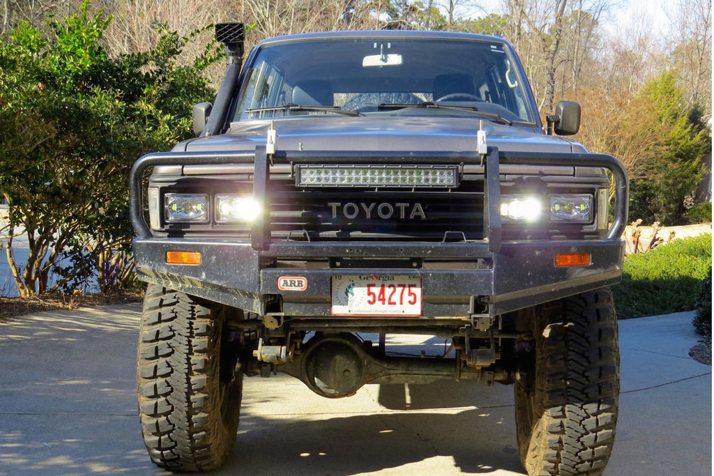 JW Speaker: 8800H EV2 12/24V High Beam SAE/ECE (HEATED / Chrome)
