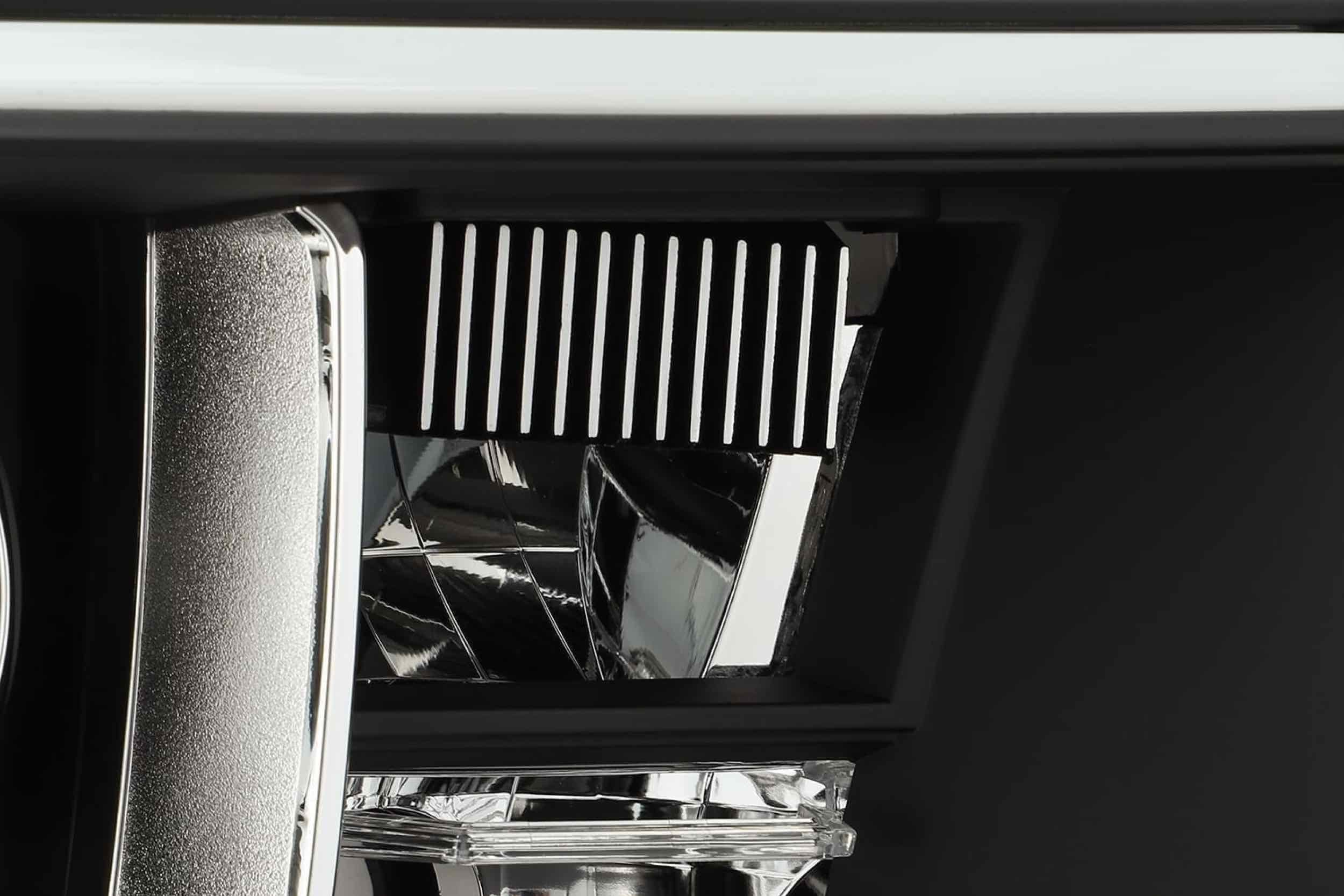 ARex (PRO-Series) Halogen Headlights:: Toyota Tundra (07-13) - Matte Black / Chrome (Set) (w/ Auto-Leveling)
