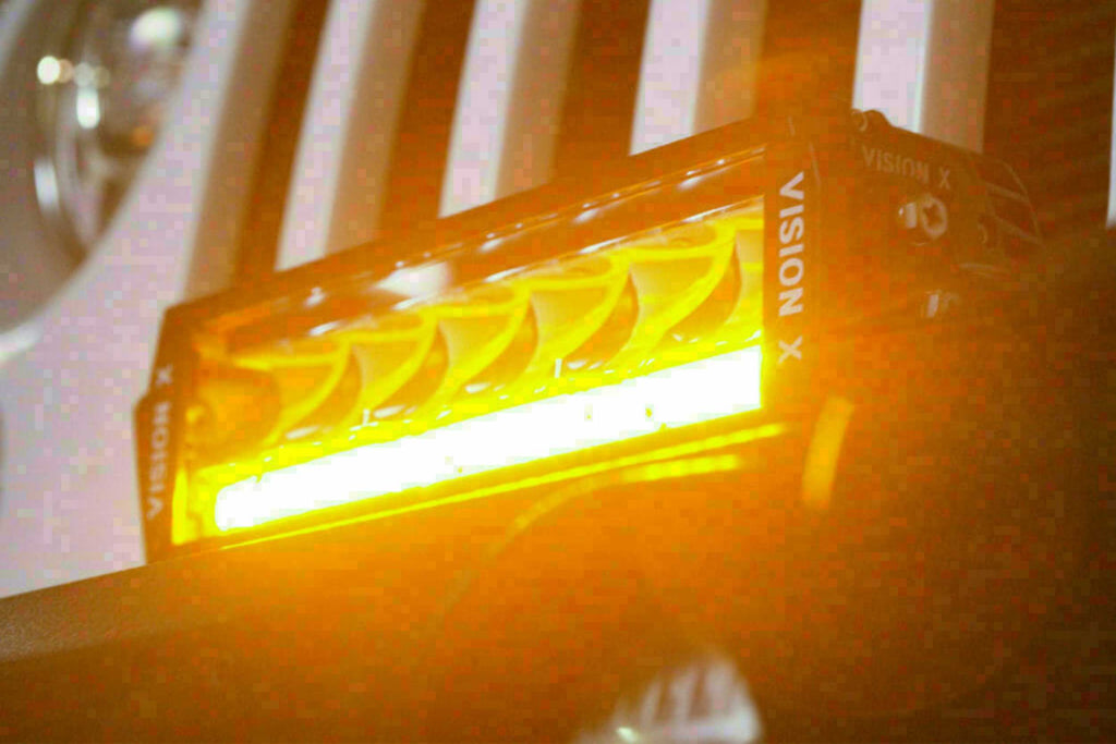 Vision X Shocker LED Light Bar: 30in (Amber Photon Light Pipe / With Harness / Race Version)