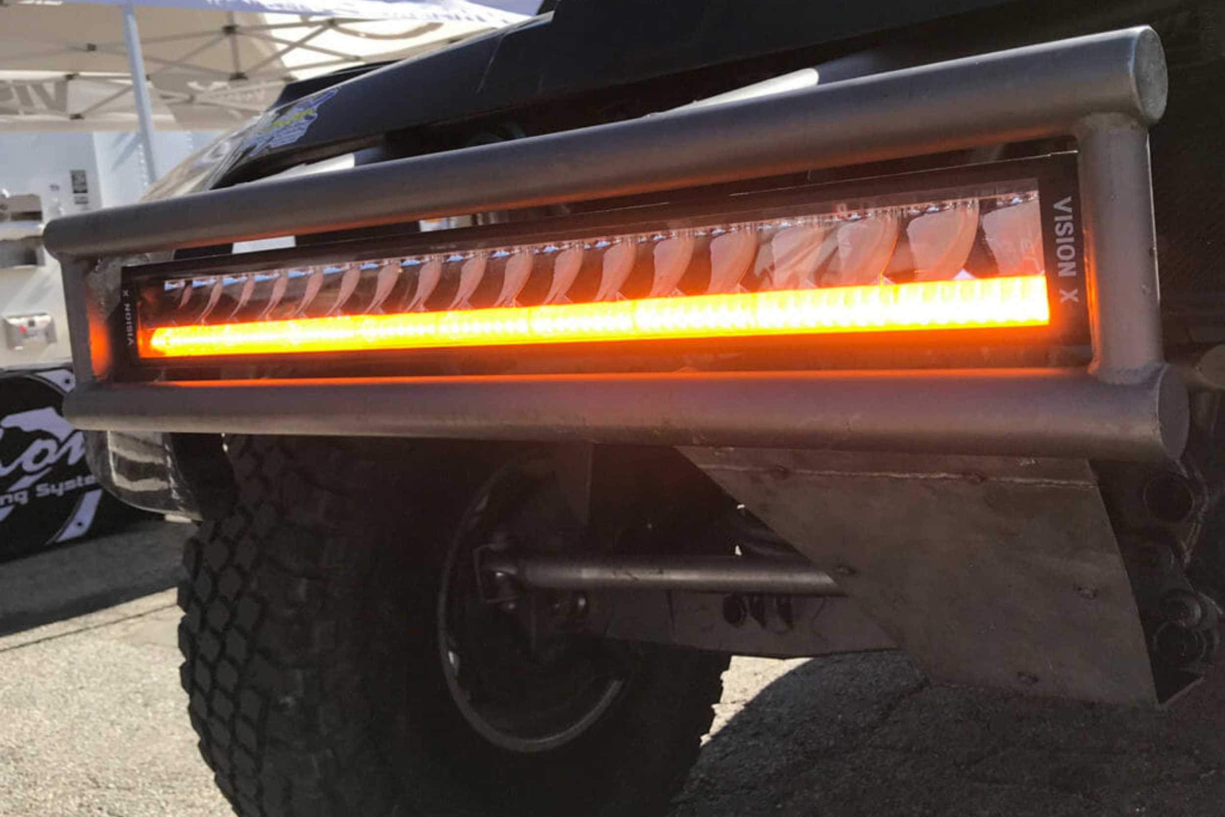 Vision X Shocker LED Light Bar: 20in (Amber Photon Light Pipe / With Harness / Race Version)