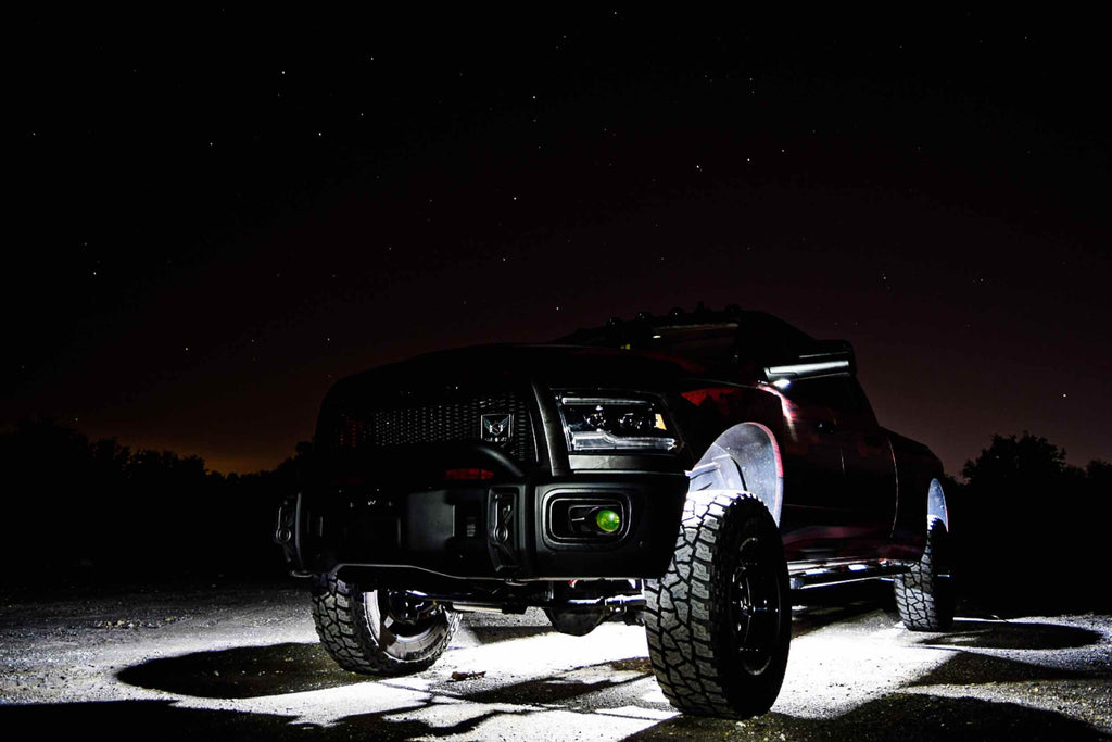 BD LED Rock Light System: (4 pcs / White)