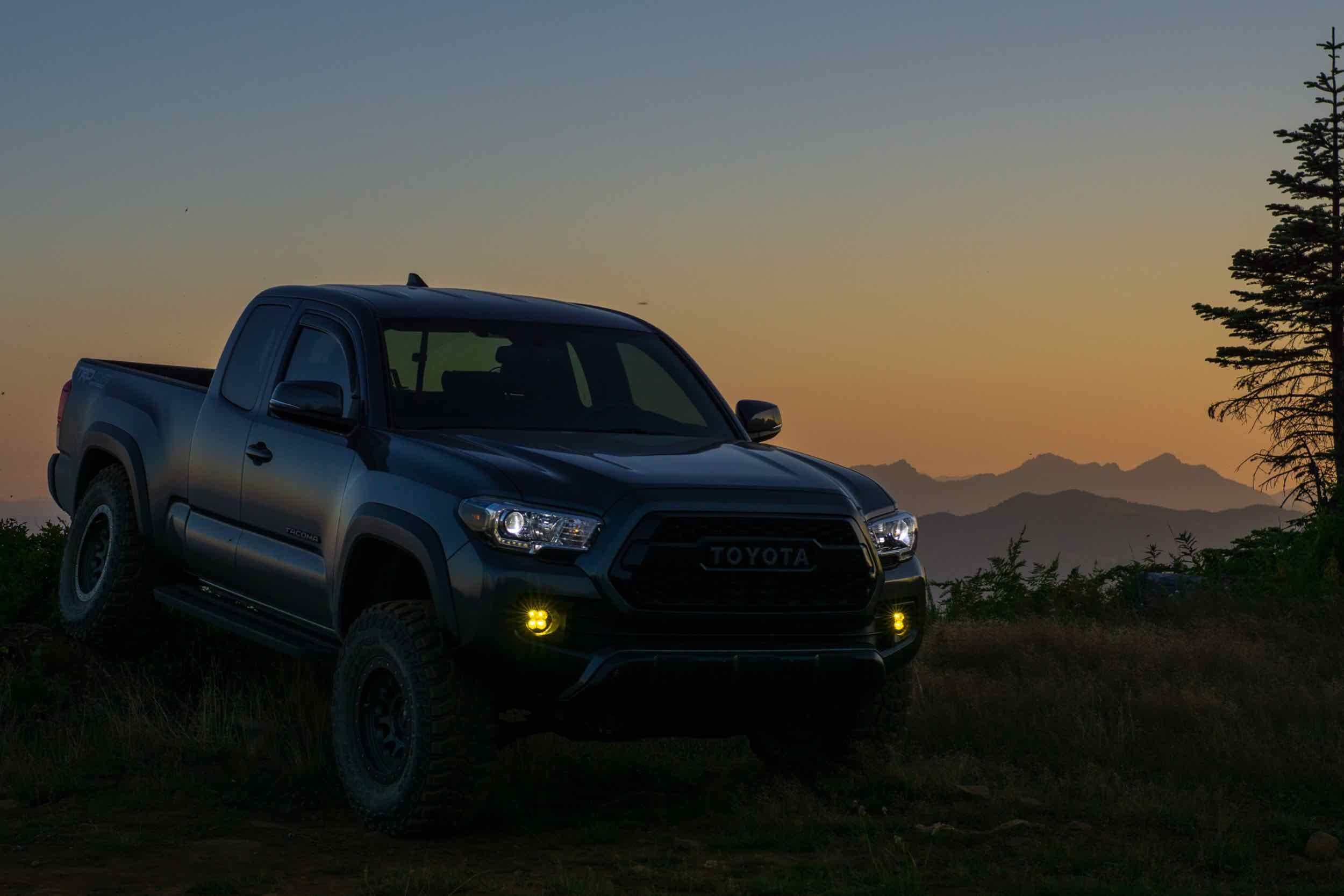BD LED Fog Kit: Tacoma/Tundra/4Runner (Amber / Squadron Sport WC)