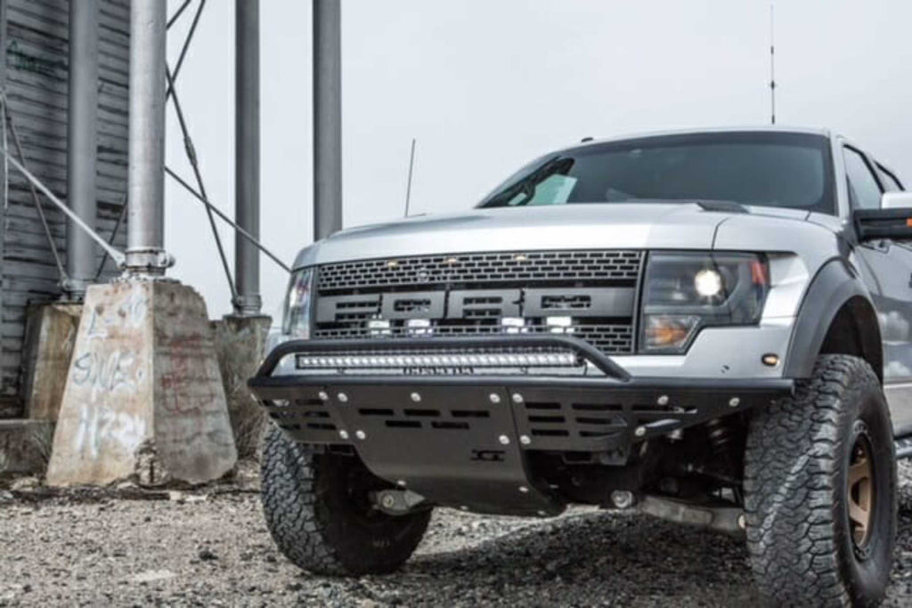 Vision X Light Bar: 20.08in (15-LED / XPL / Curved / Halo / Incl. L Brackets & Harness)