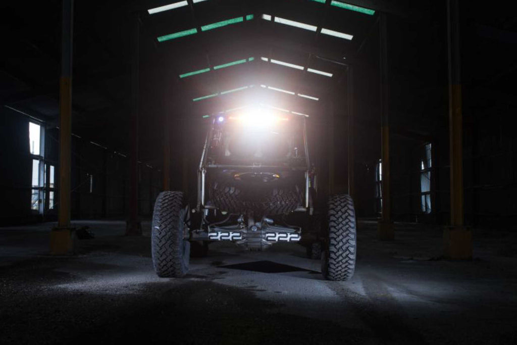 KC Hilites Chase LED Light Bar: (28in / Rear-Facing)