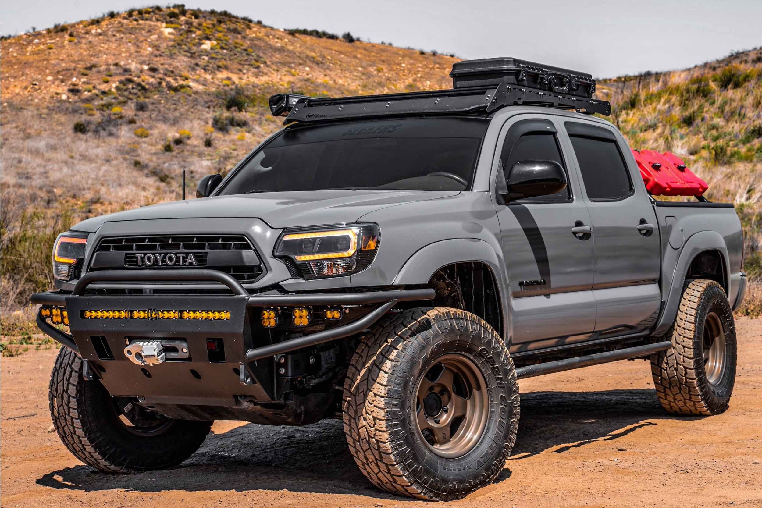 XB Hybrid LED Headlights: Toyota Tacoma (12-15 / Amber DRL / Set)